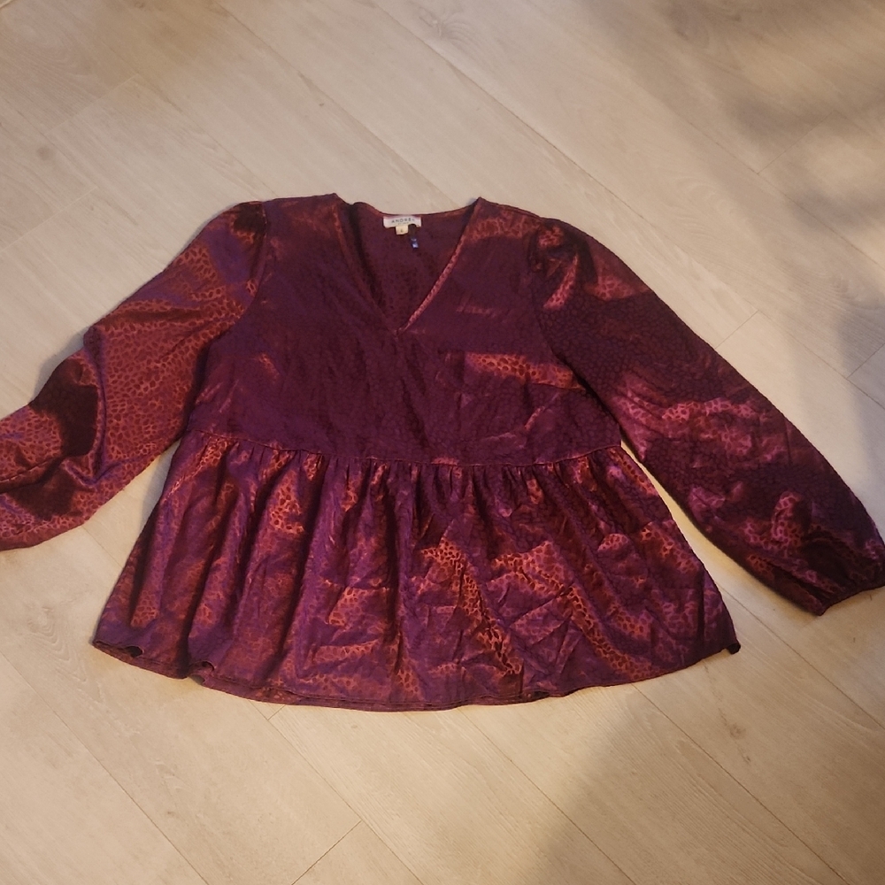 ANDREE BY UNIT Burgundy and Plum Patterned Top